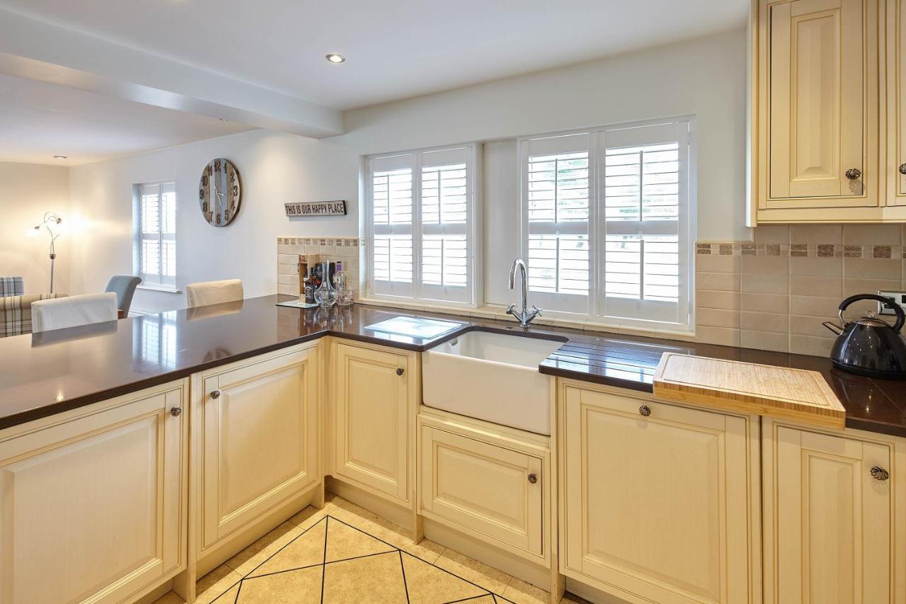Host & - Doray House * Newton by the Sea